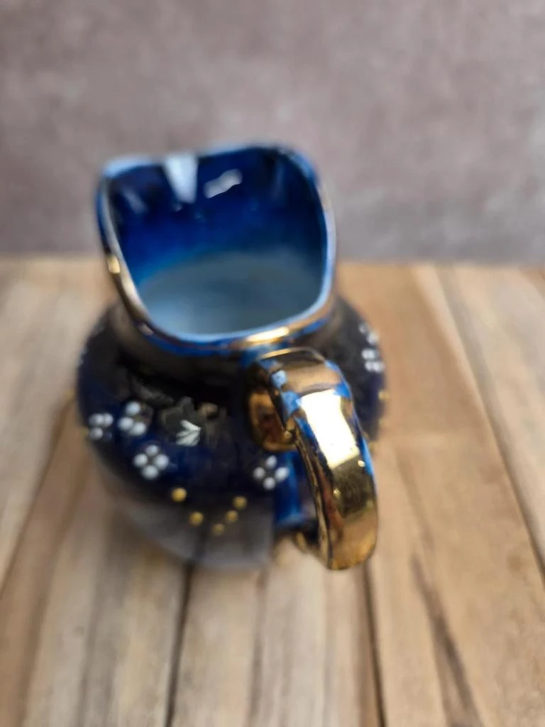 Petit pot a lait antiguo Kg Lunéville azul cobalto decoración esmaltada en relieve – photo 8